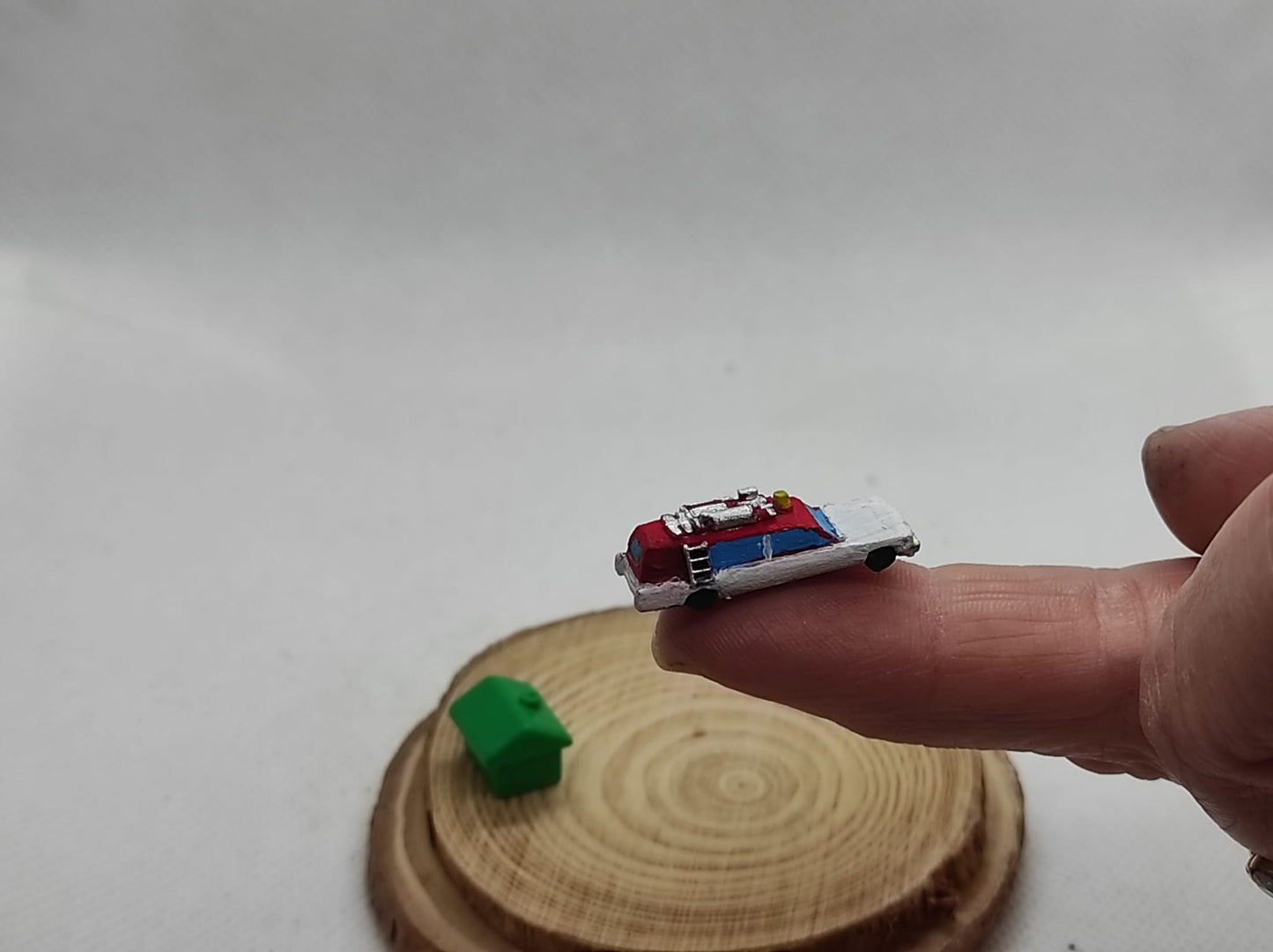 π» Miniature gift for movie fans Ghostbusters, N or Z sacle modern, gifts, dollhouse, cakes DIY or painted.