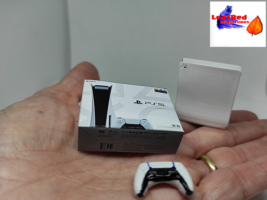 PS5 Fan Art Miniature console with 1 controllers and box. Miniature 3D