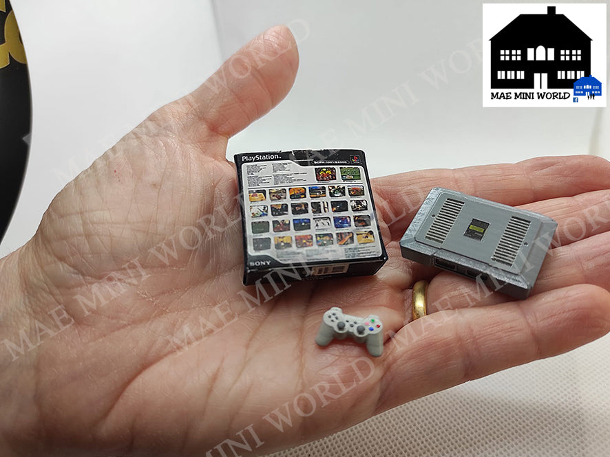 PLAYSTATION. Miniature with box & controller. Miniature 3D
