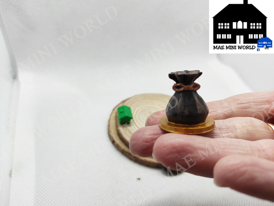 Pieces for Game Board. Tokens – MAE Mini World Miniatures