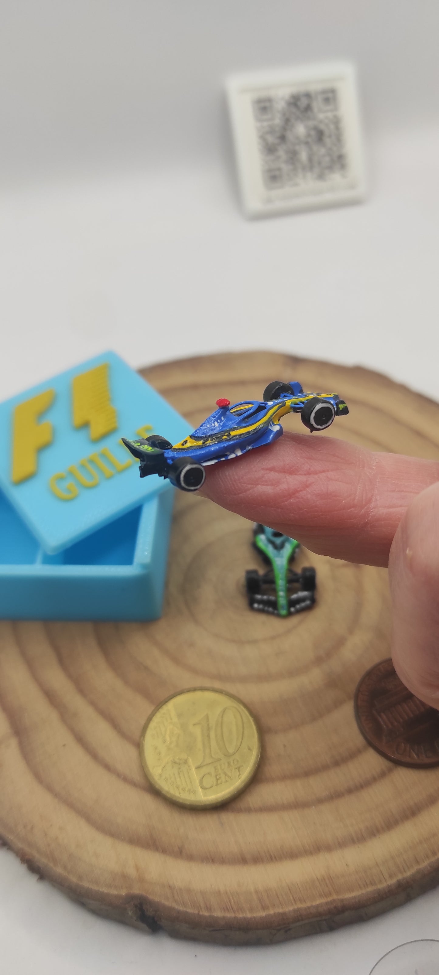 F1 FORMULA 1 miniature 33mm(1.30"). COLLECTOR box F. Alonso handmade fan art.