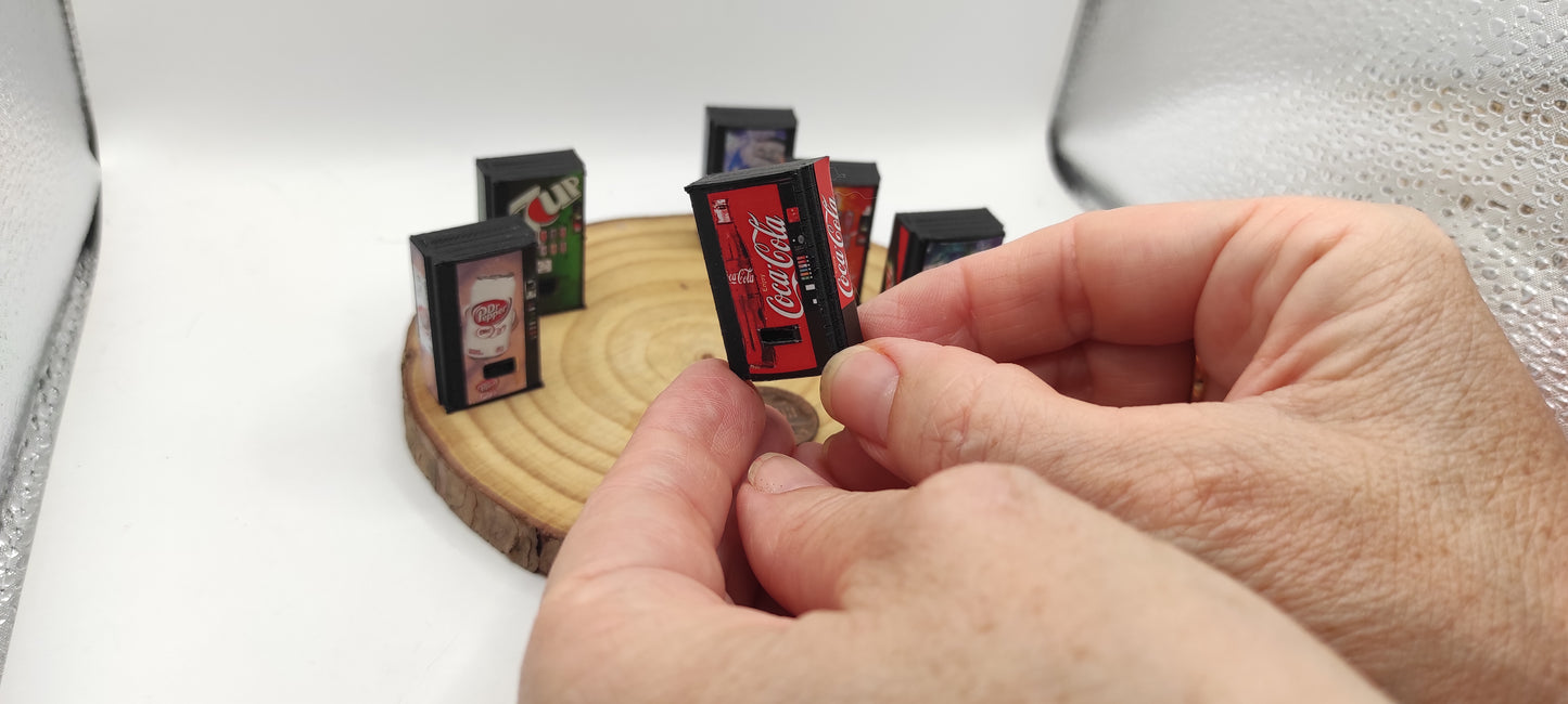 SODA MACHINE Scale 1:64, Handmade miniature. Coke, Fanta, Pepsi, Dr. Pepper Diet, Mountain Dew...