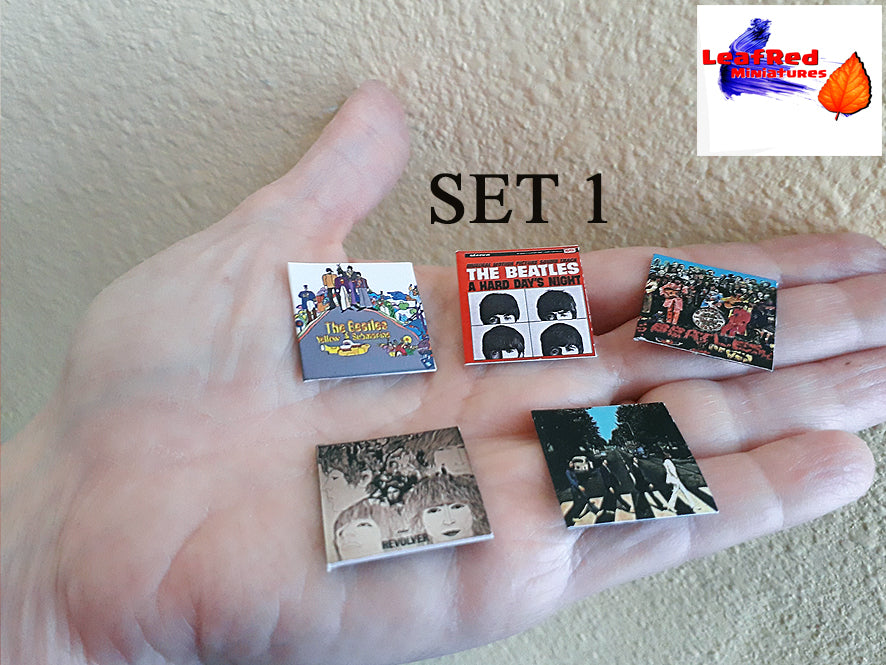 BEATLES Collection. 13 Miniature VINYL record vintage