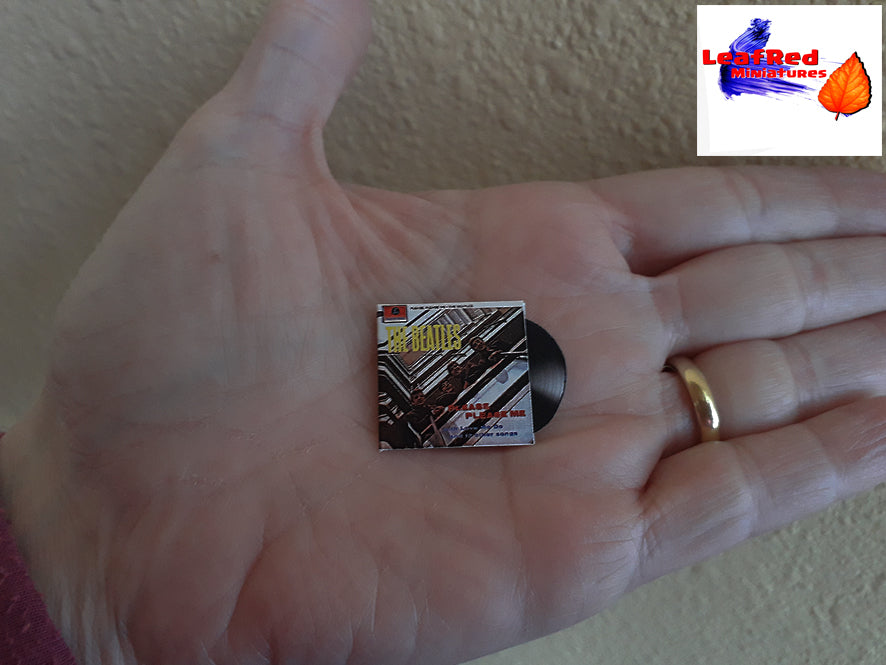 BEATLES Collection. 13 Miniature VINYL record vintage