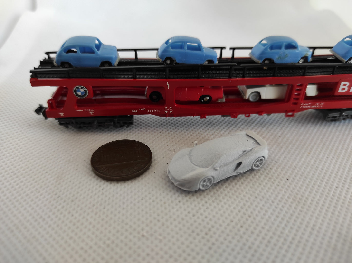 Assortment CARS, N-GAUGE, modern, vintage, military, F1. Suitable for N-scale railways and dioramas, gifts, dollhouse, cakes DiY or painted.