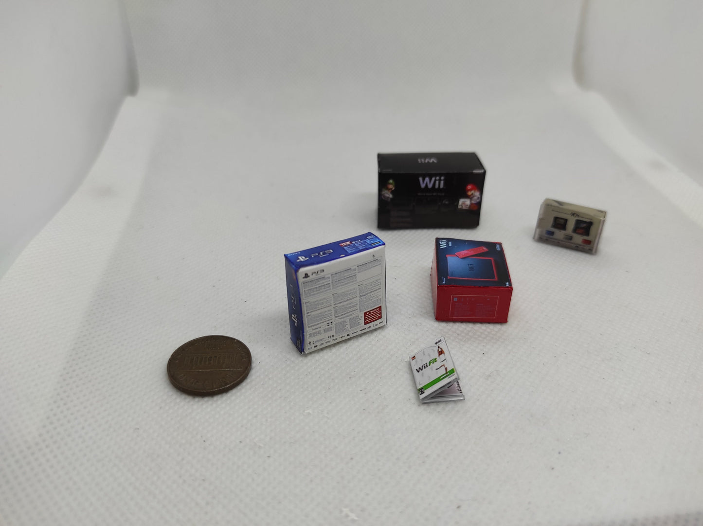 Miniature vintage console boxes. Artisan Handmade. Wii, PS4, PS5, N3DS and PS5