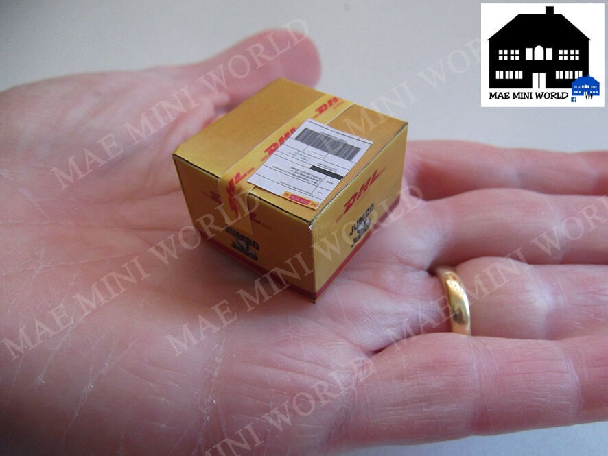 Miniature Shipping boxes. Scales (1:12, 1;6). DHL, Amazon, Fedex, UPS, Seur, Vente Privee ...