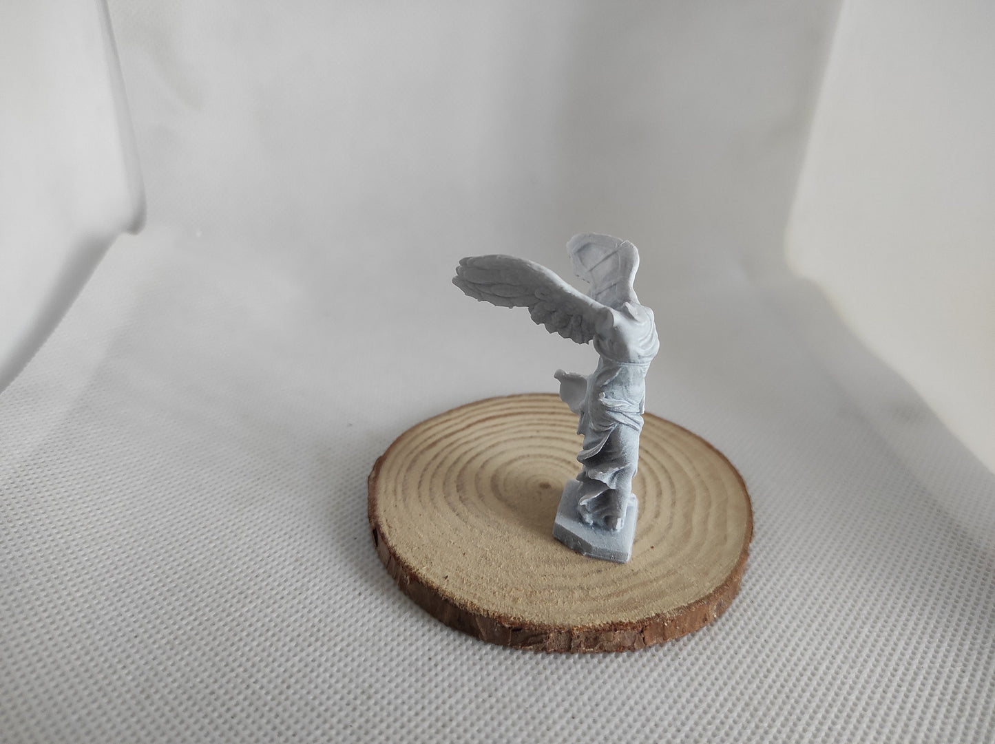 Custom Winged VICTORY of SAMOTHRACE miniature GREEK goddess sculpture replicad. Paint ready 3D printed.