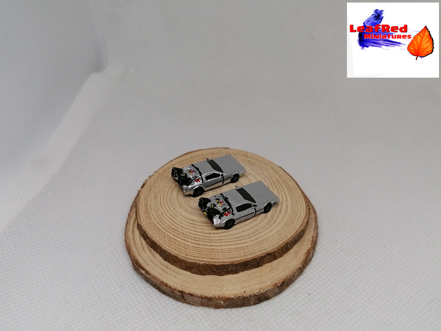 DELOREAN miniature, Game custom TOKEN assortmen, Suitable for N-scale railways and dioramas, gifts, dollhouse, cakes DIY or painted.